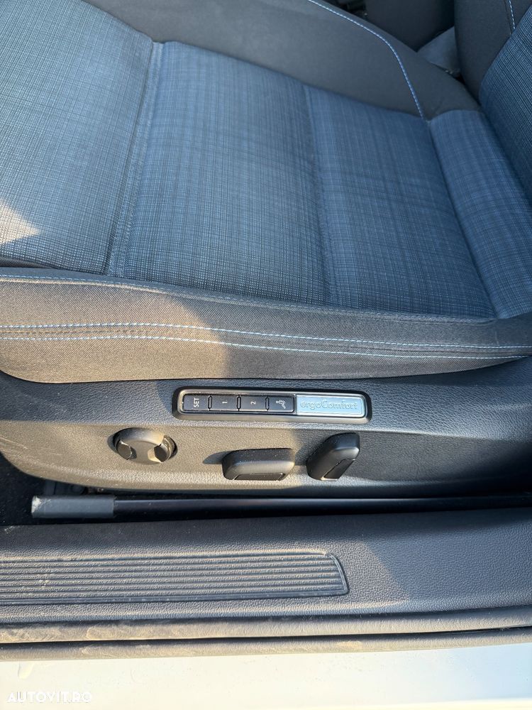 Volkswagen Passat Standard - 15