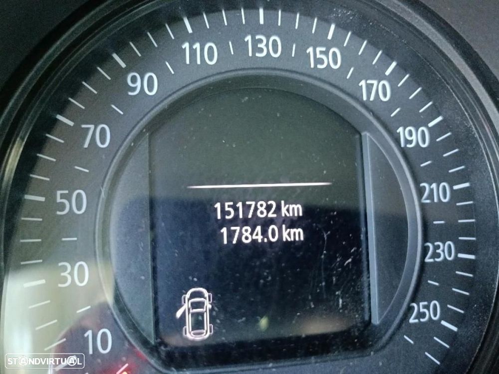 Renault Mégane 1.5 Blue dCi Limited - 6