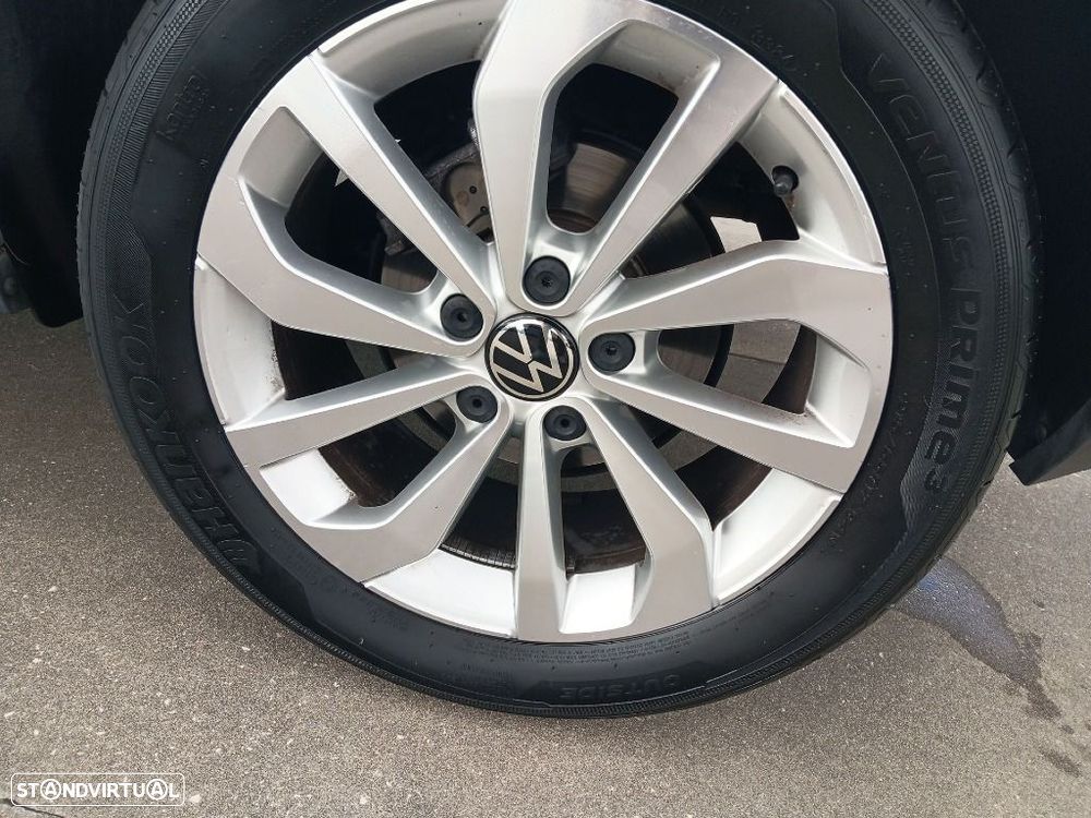VW T-Roc - 20