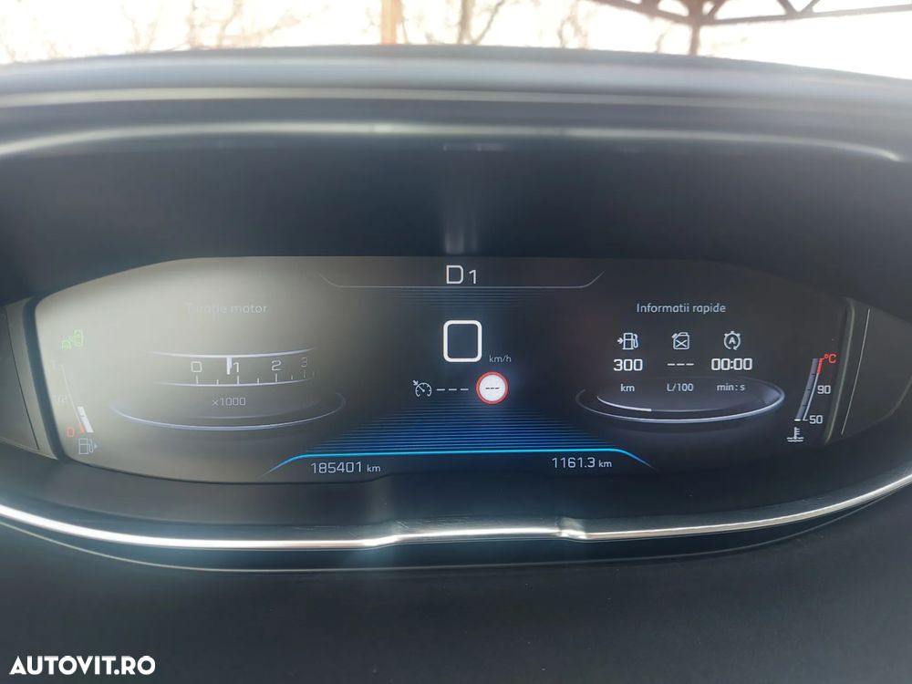 Peugeot 3008 BlueHDi 130 Stop & Start EAT8 Active - 4