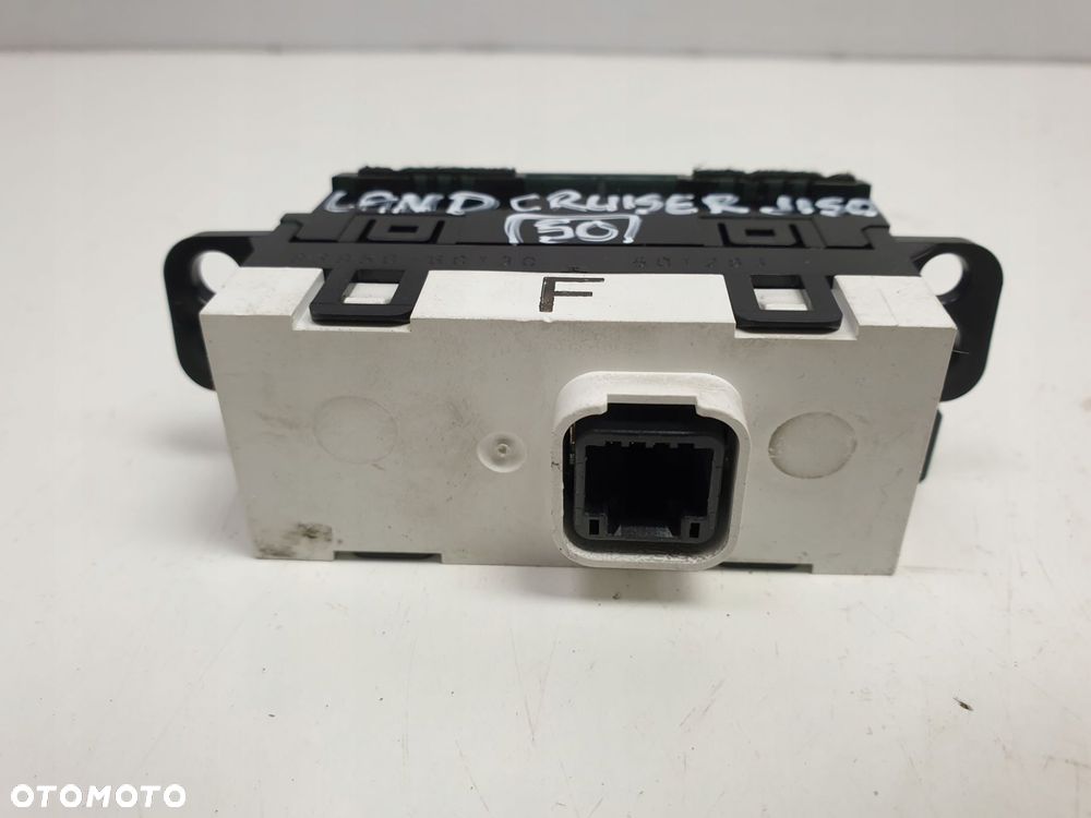 Toyota Land Cruiser J150 150 WYŚWIETLACZ EKRAN - 7