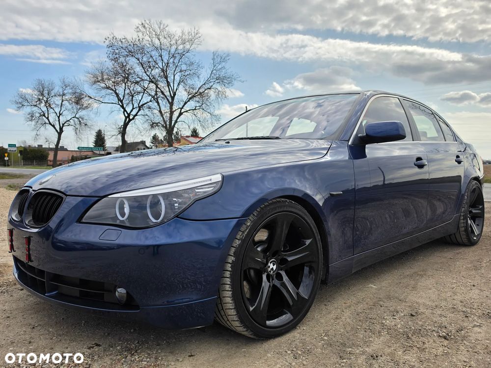 BMW Seria 5 545i - 3