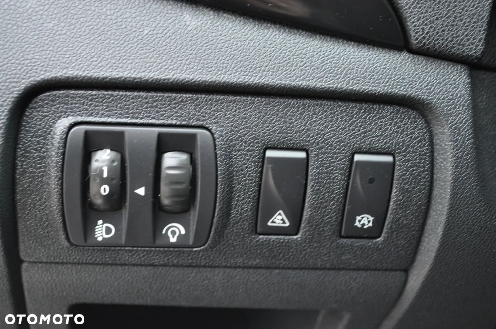 Renault Scenic ENERGY TCe 130 S&S Paris - 28