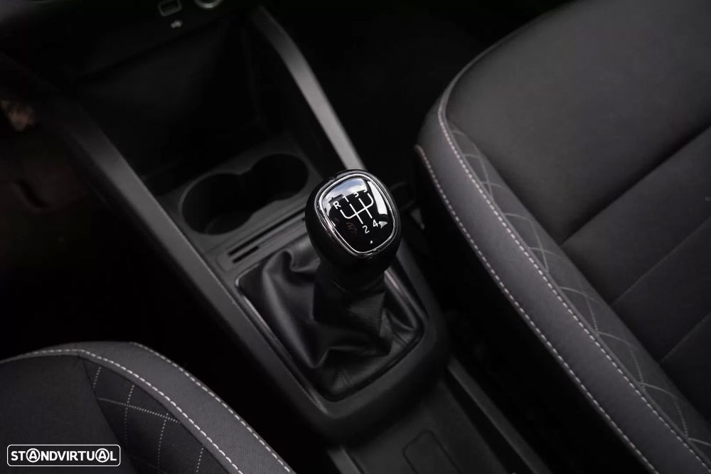 Skoda Fabia 1.0 TSI Essence - 16