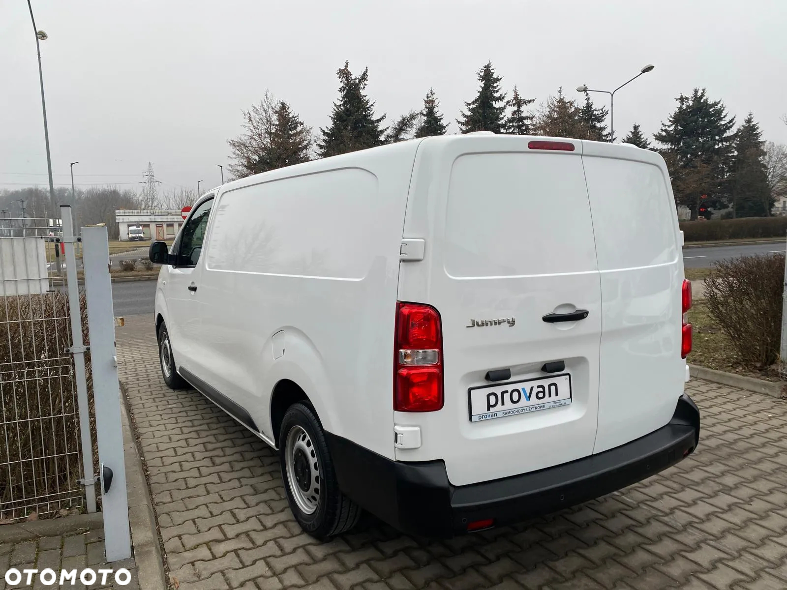 Citroën JUMPY L3 2,0 HDI 122 KM KLIMATYZACJA / NAWIGACJA - 11