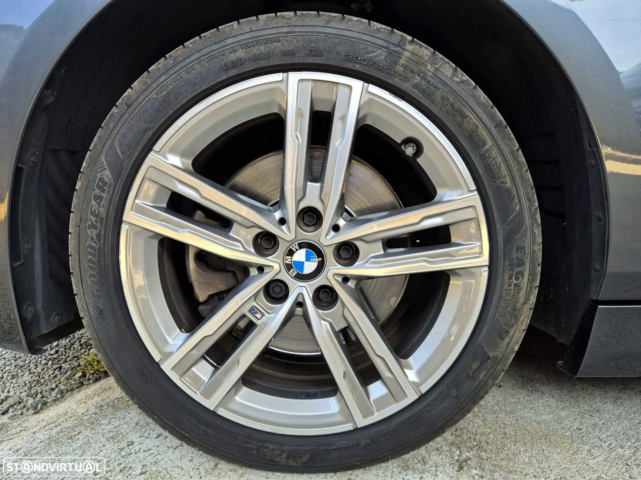 BMW 116 d Pack Desportivo M - 25