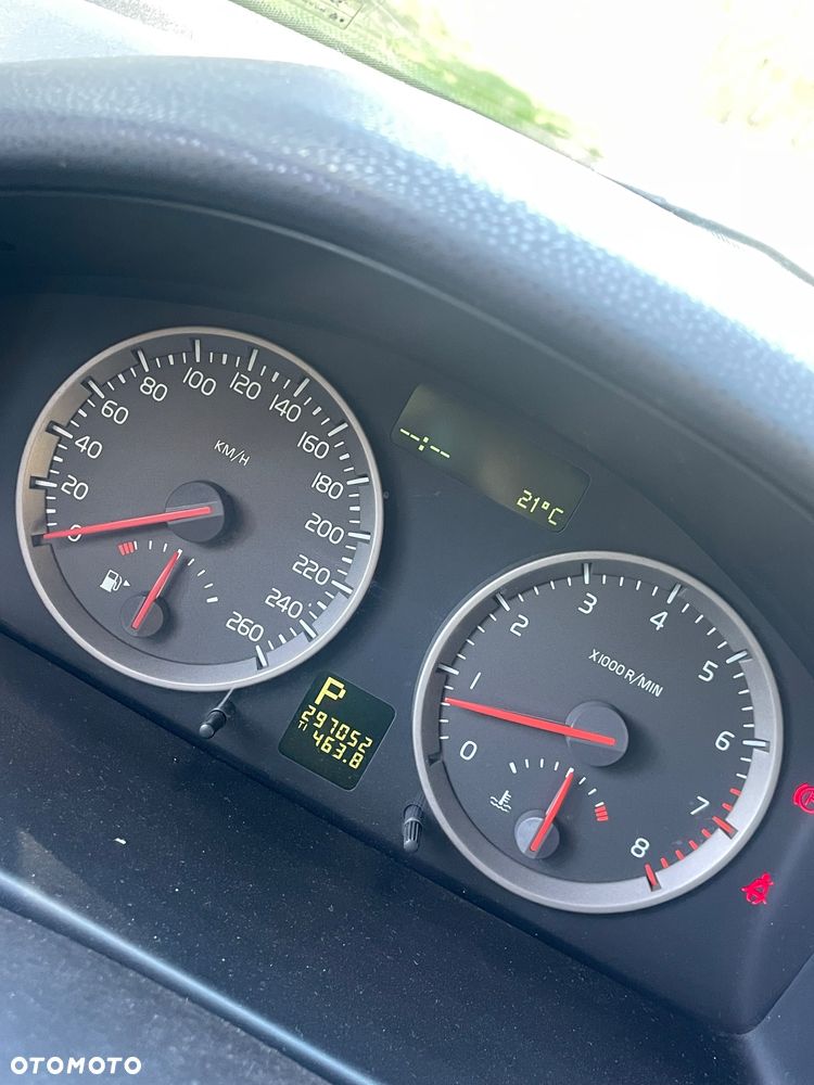 Volvo S40 2.4 Momentum - 9