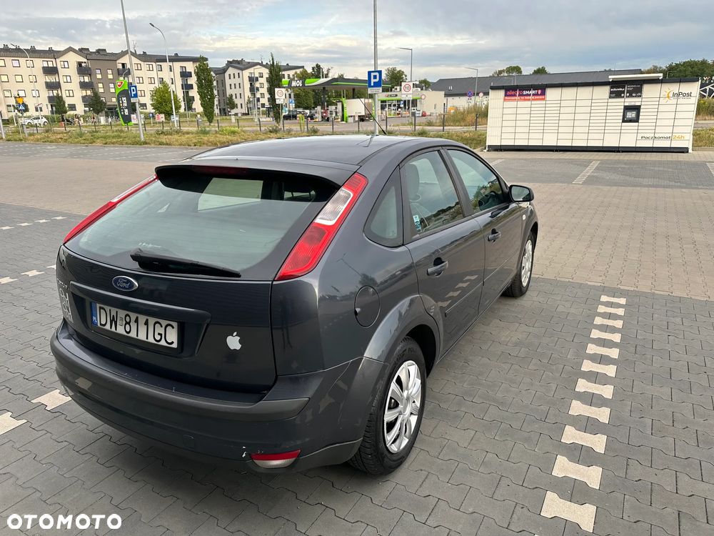 Ford Focus 1.6 Ambiente - 5