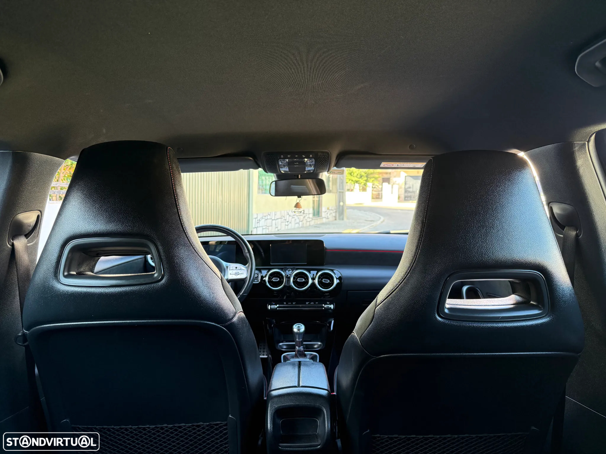Mercedes-Benz A 180 d AMG Line - 8