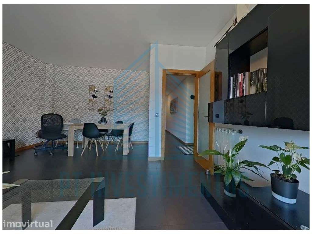 Apartamento T2 no Cais da Fonte Nova - Aveiro - Grande imagem: 2/32