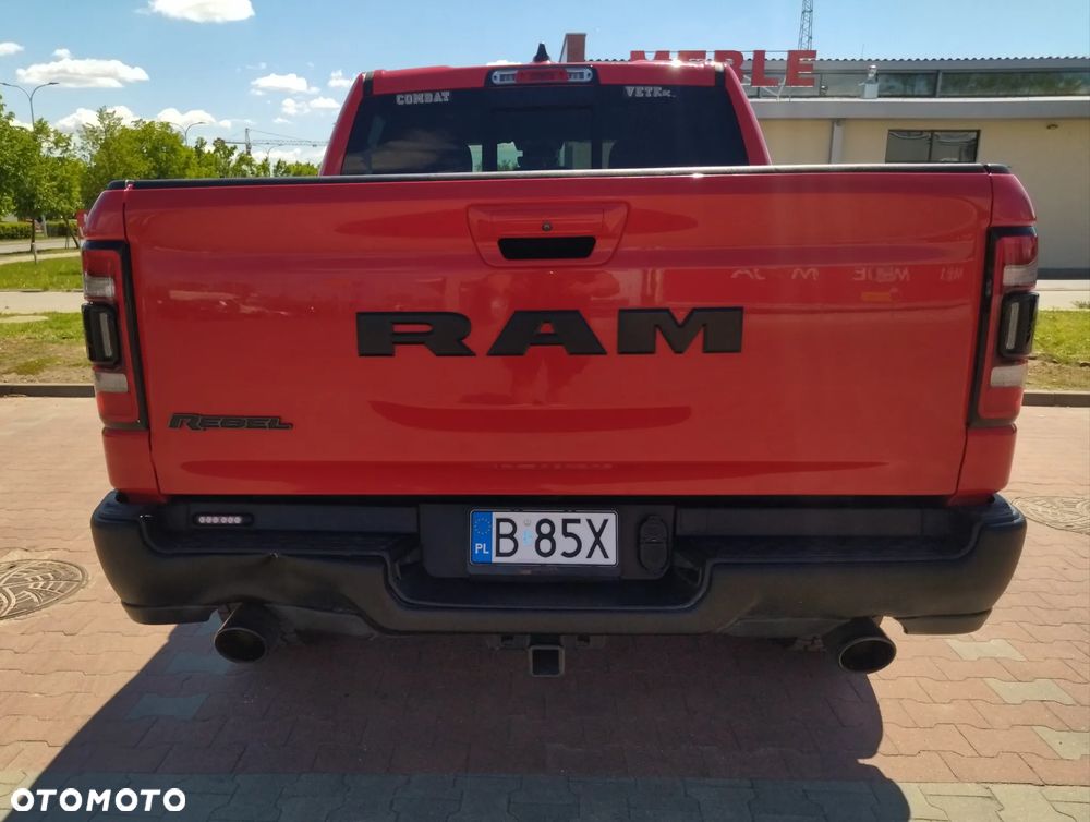 Dodge RAM - 7