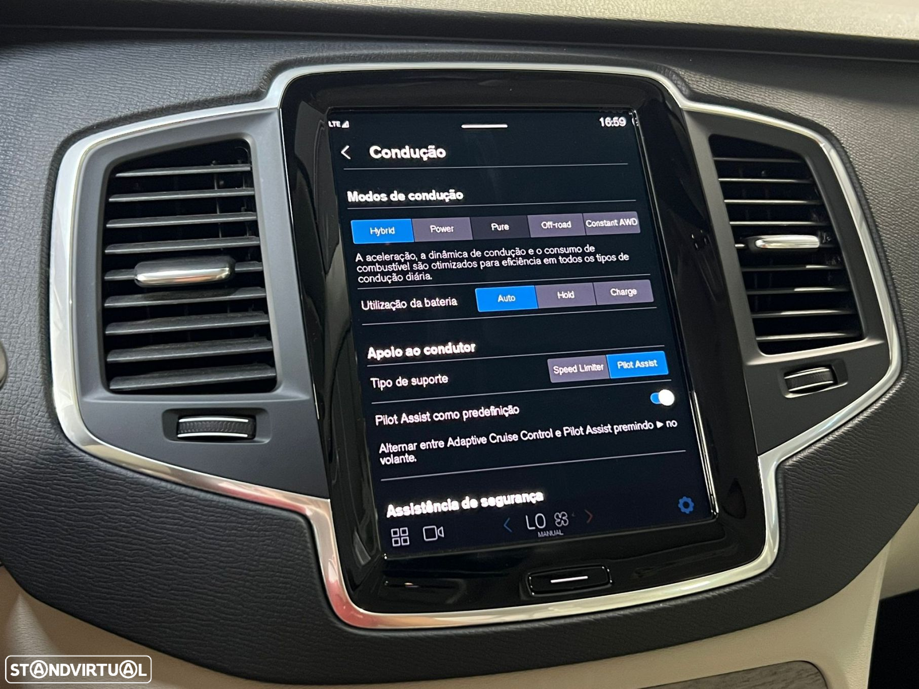 Volvo XC 90 - 11
