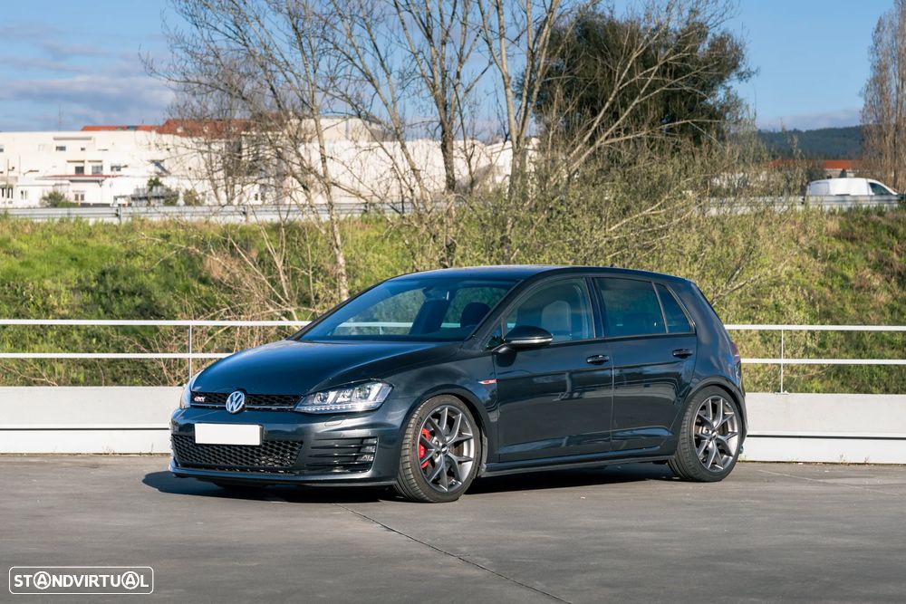 VW Golf GTI Performance BlueMotion - 4