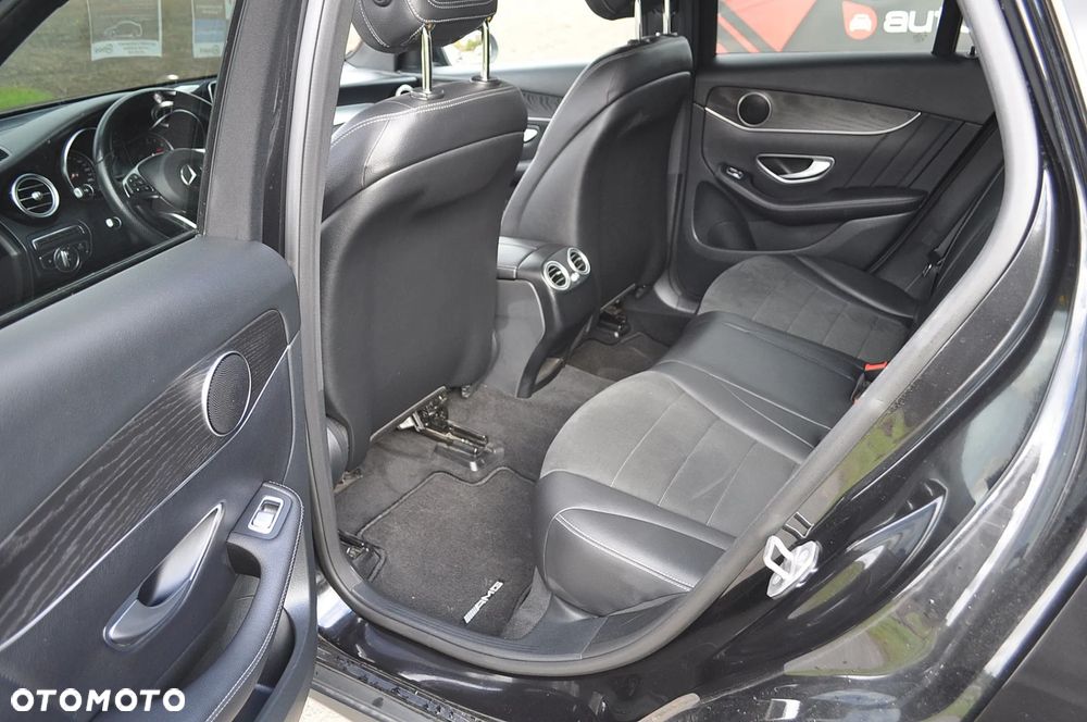 Mercedes-Benz GLC 350 e 4Matic 7G-TRONIC AMG Line - 13