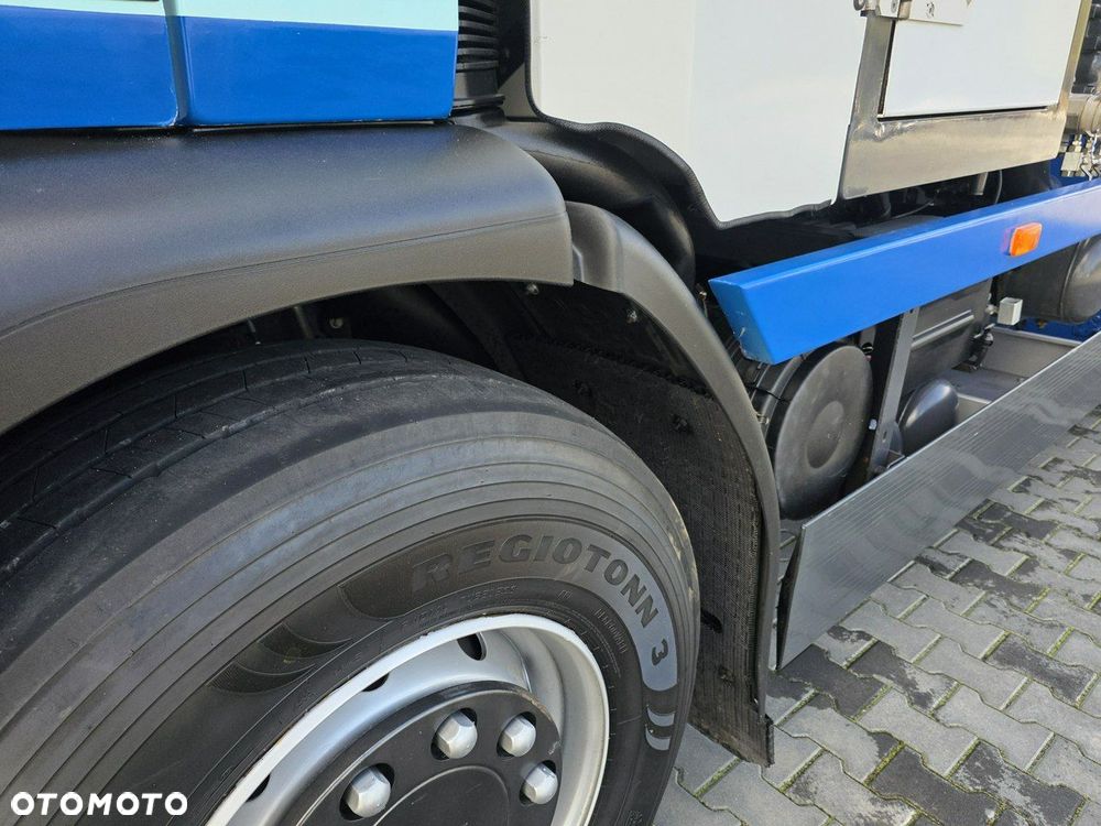 Renault WUKO RIVARD  RECYTLING do zbierania odpadów płynnych - 10