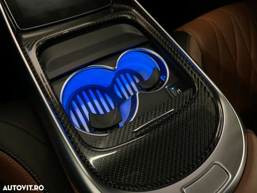 Mercedes-Benz AMG GT-S - 35