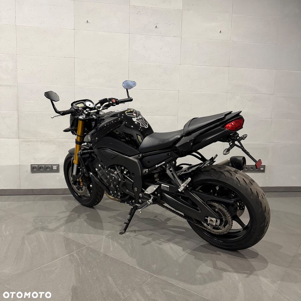Yamaha FZ8 - 12