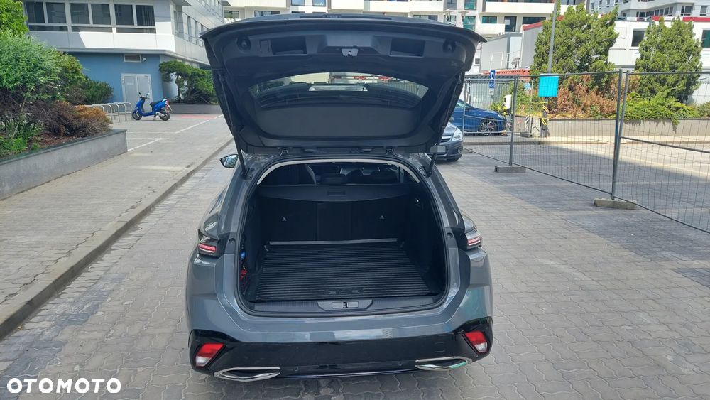 Peugeot 308 1.5 BlueHDi Allure S&S EAT8 - 8