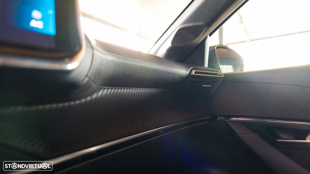 Peugeot 208 1.2 PureTech GT Line - 22