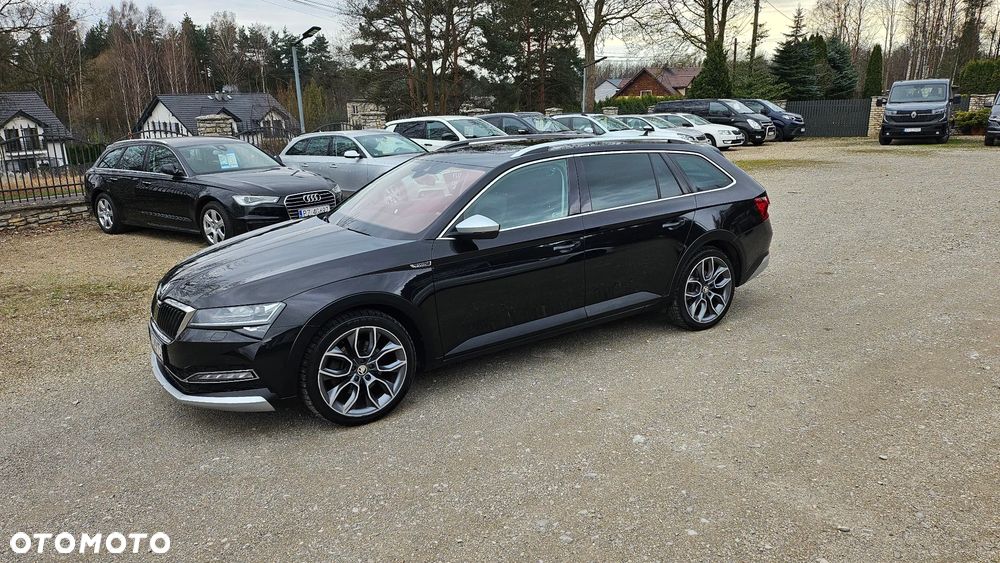 Skoda Superb 2.0 TDI SCR 4x4 Scout DSG - 5