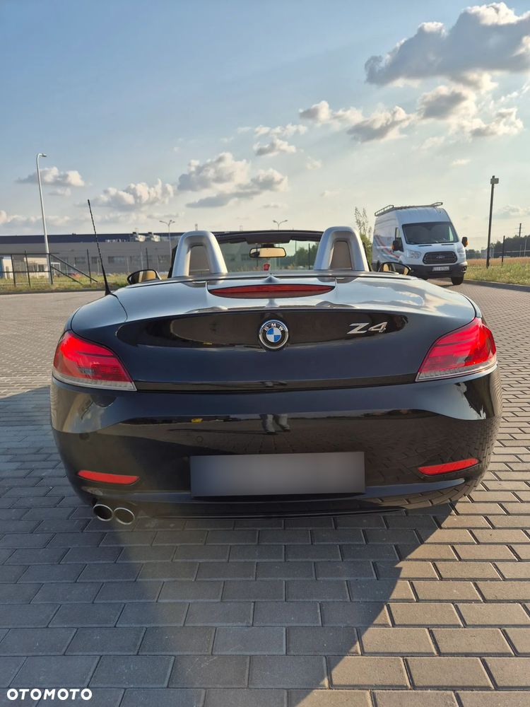 BMW Z4 sDrive30i - 8