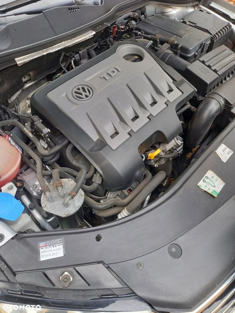 Volkswagen Passat - 7
