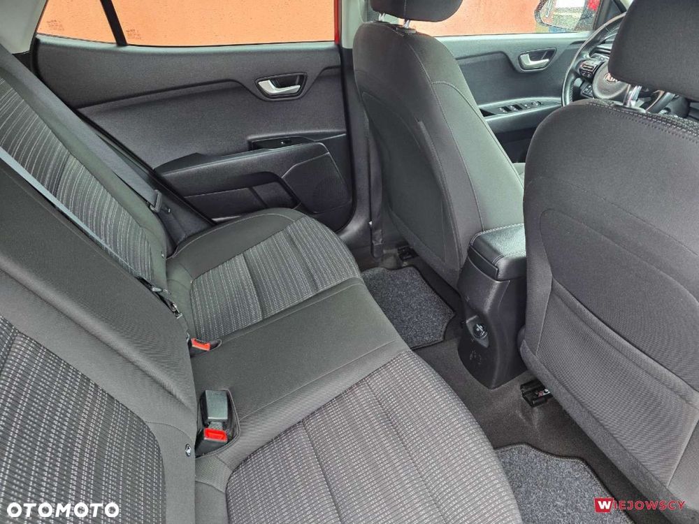 Kia Stonic - 17