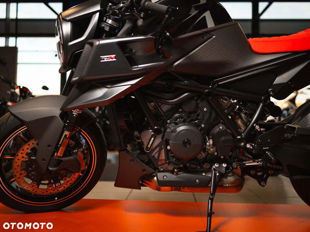 KTM Super Duke - 5