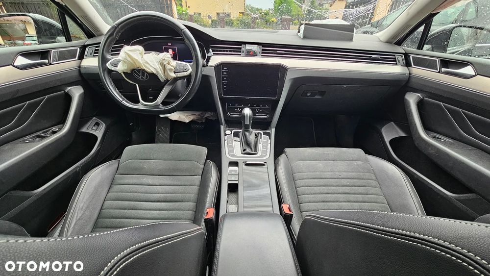 Volkswagen Passat 2.0 TDI SCR DSG Business - 19