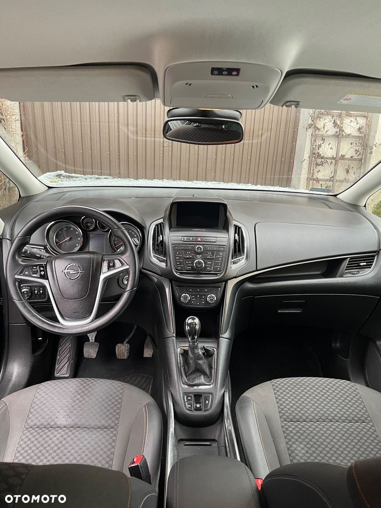 Opel Zafira - 7