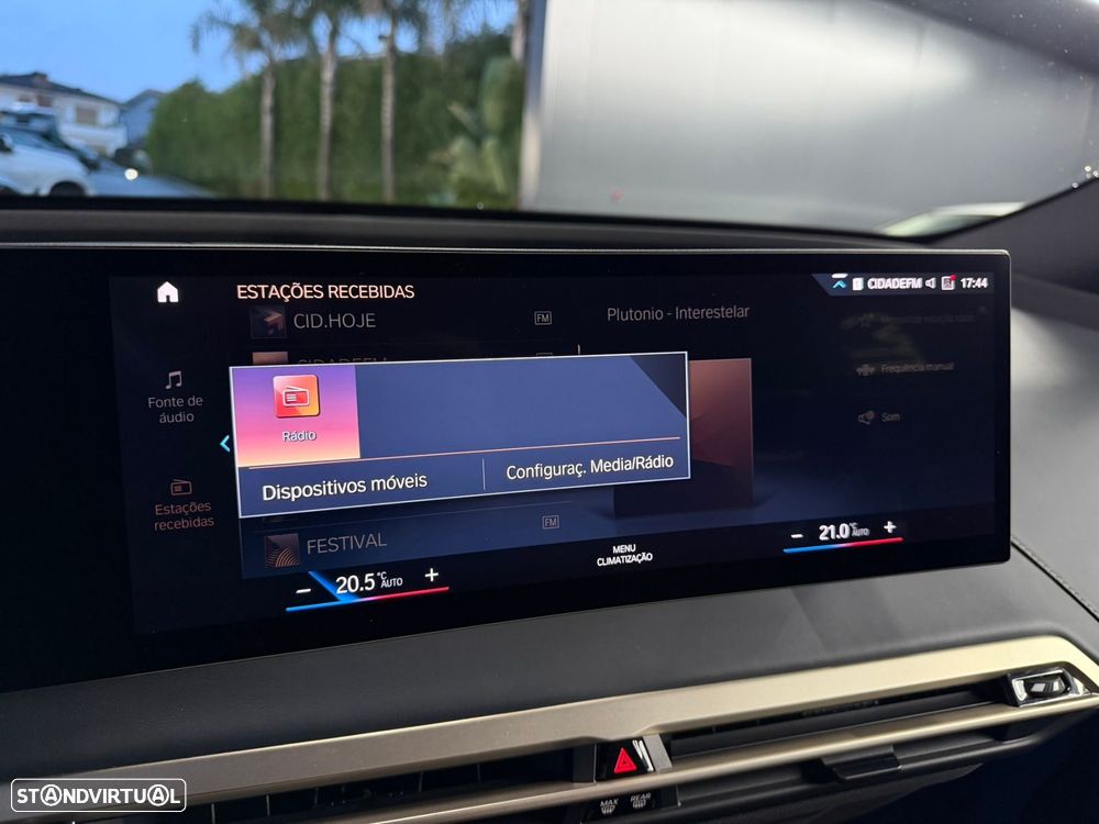 BMW iX xDrive 40 Pack Desportivo - 47