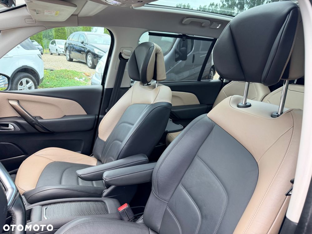 Citroën C4 Grand Picasso BlueHDi 150 Exclusive - 16