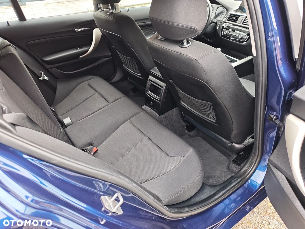 BMW Seria 1 120i GPF Advantage sport - 13