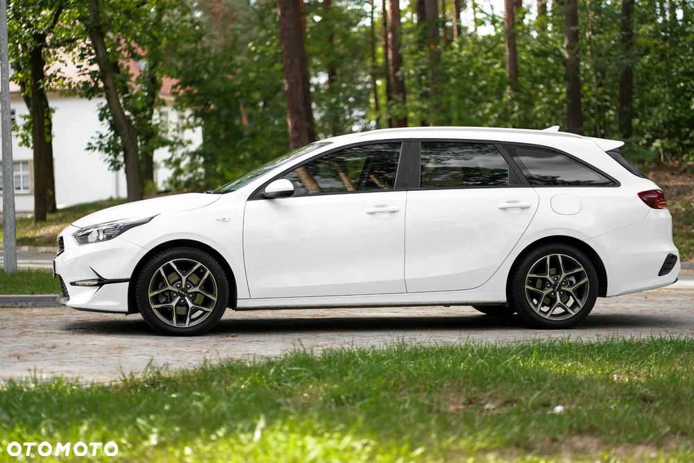 Kia Ceed 1.5 T-GDI Business Line Plus DCT - 5