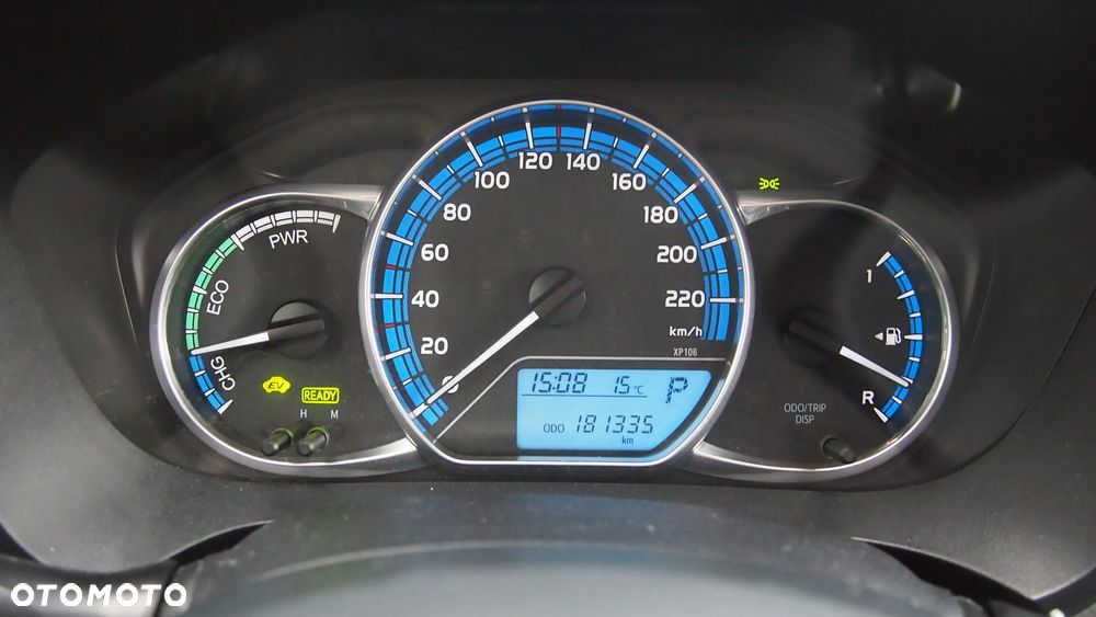 Toyota Yaris - 7