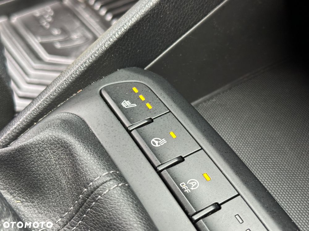 Kia Stonic 1.4 Spirit - 31