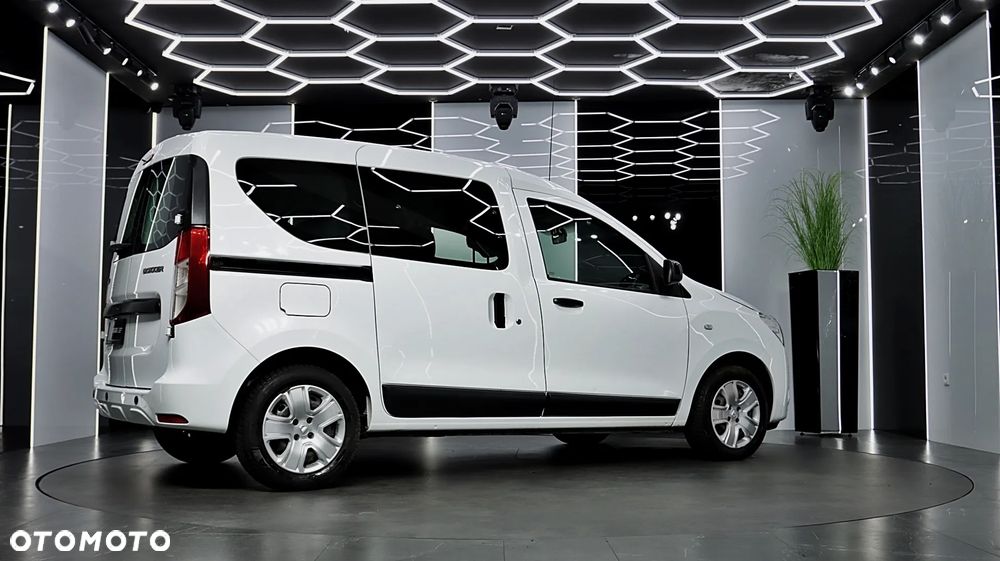 Dacia Dokker 1.5 Blue dCi Laureate - 9