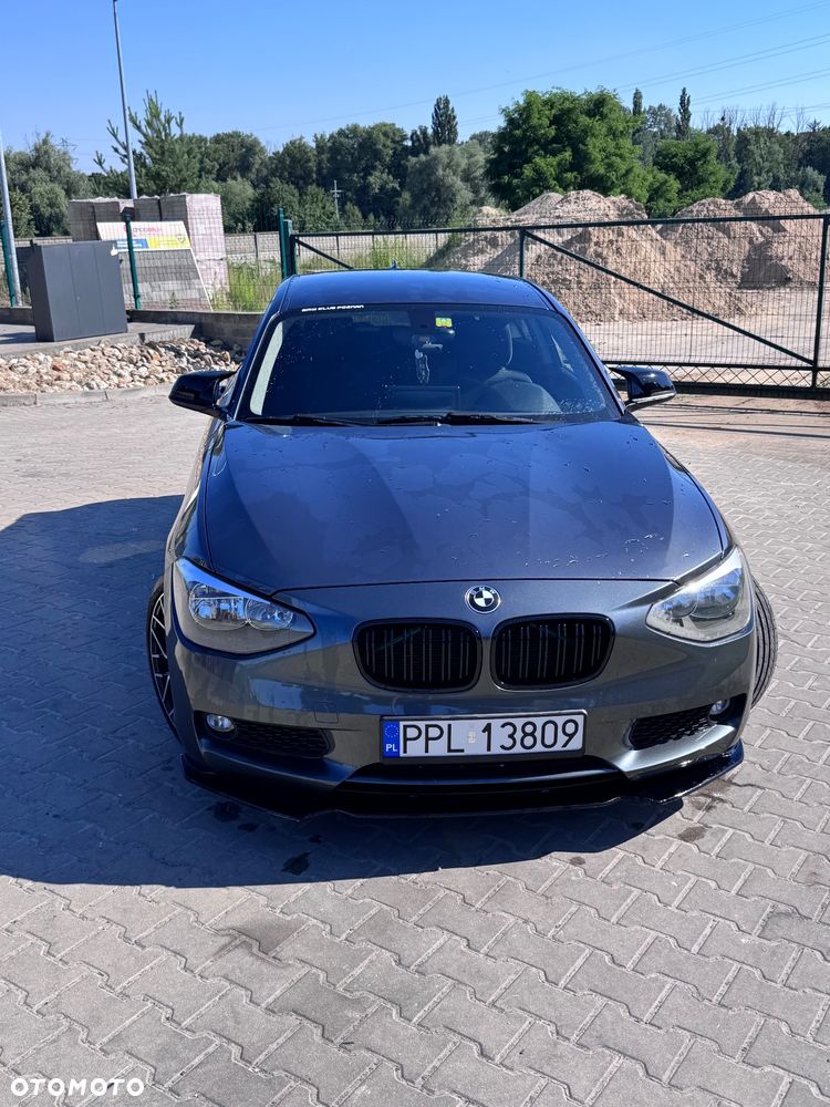 BMW Seria 1 116d - 2