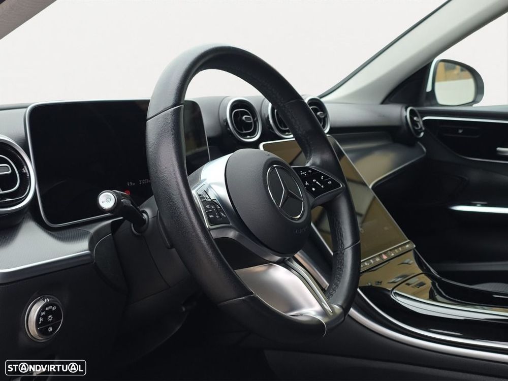 Mercedes-Benz C 300 - 11