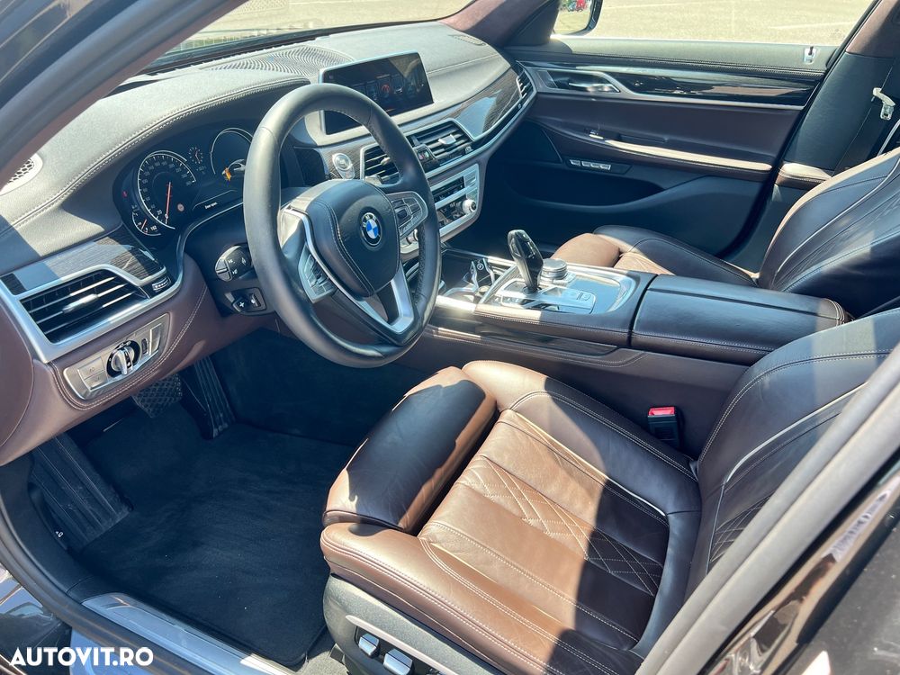 BMW Seria 7 740d xDrive - 26