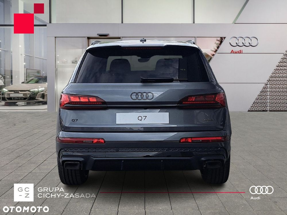 Audi Q7 - 4