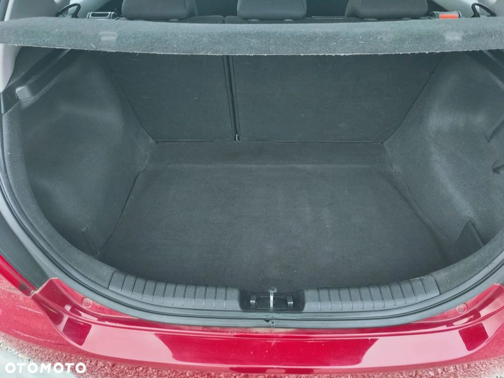 Kia Ceed - 15