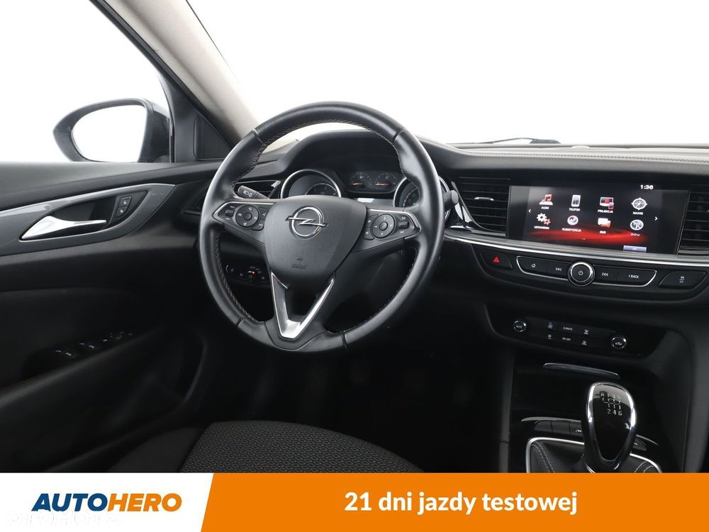 Opel Insignia - 13
