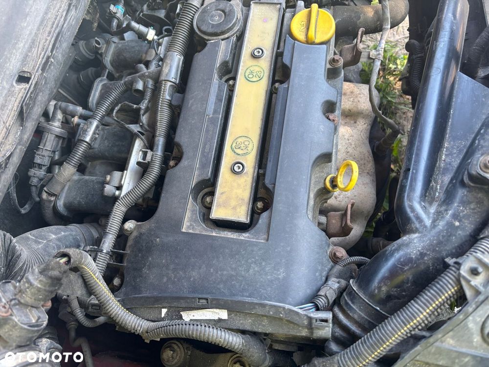 OPEL ASTRA IV J CORSA D ORAZ E MERIVA B SILNIK KOMPLETNY 1.4 16V KOD A14XER - 3