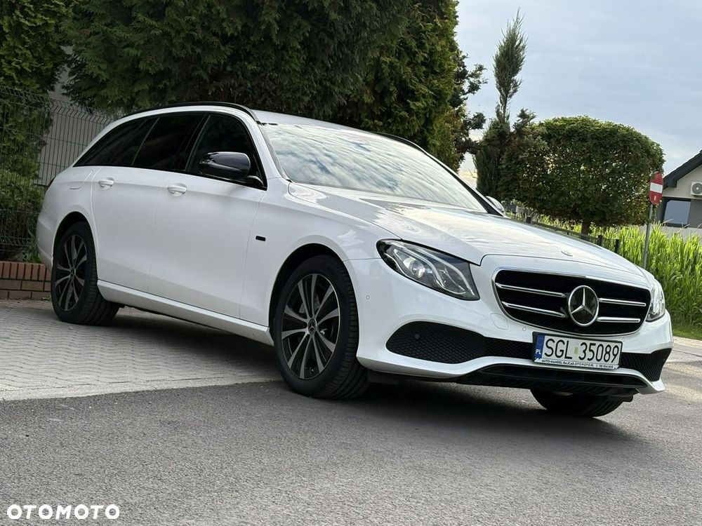 Mercedes-Benz Klasa E 300 de 9G-TRONIC Exclusive - 9