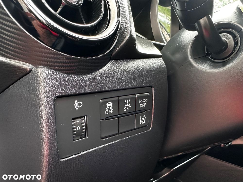 Mazda 2 SKYACTIV-G 90 Exclusive-Line - 30