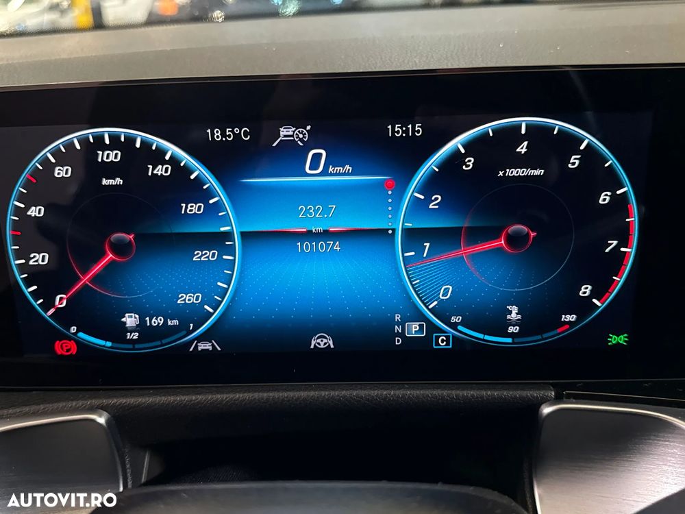 Mercedes-Benz GLB 200 7G-DCT - 10