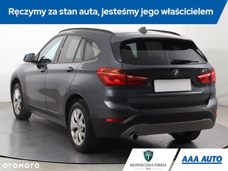BMW X1 - 6