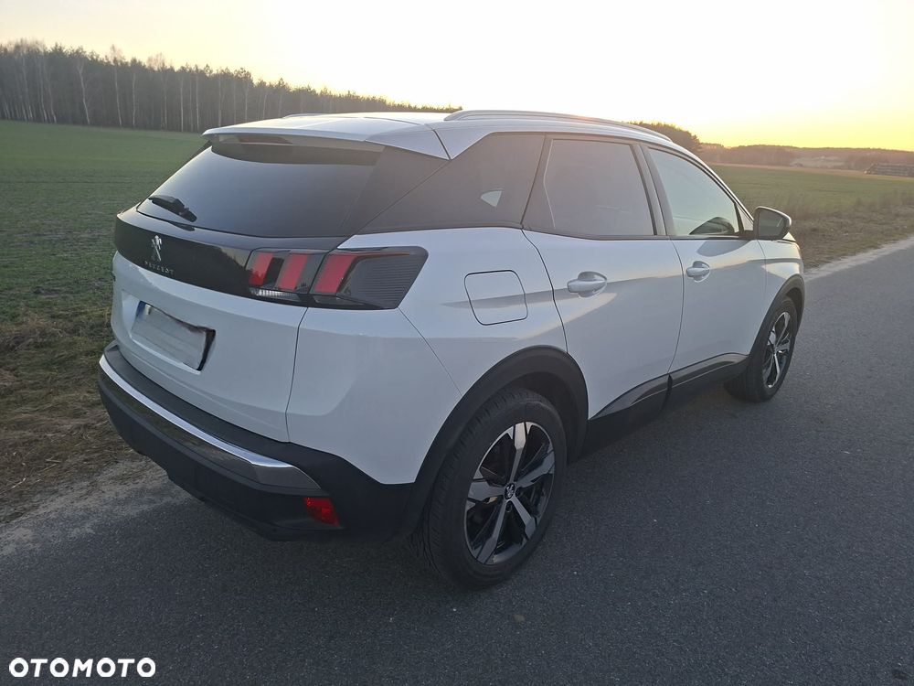 Peugeot 3008 1.5 BlueHDi Allure S&S - 5