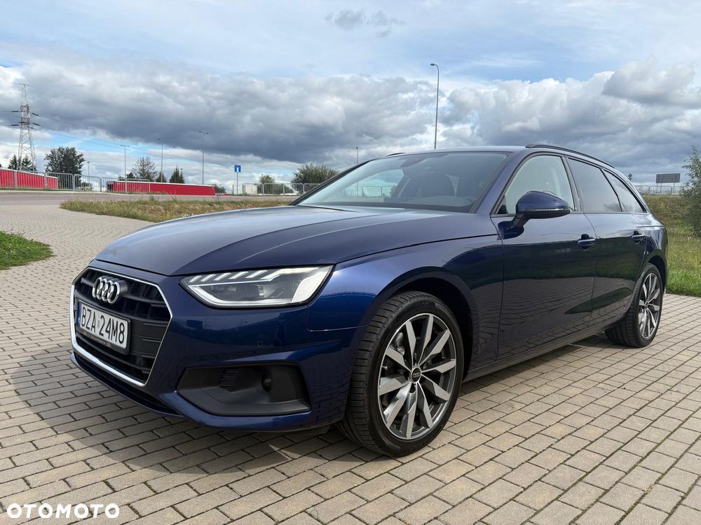 Audi A4 Avant - 4